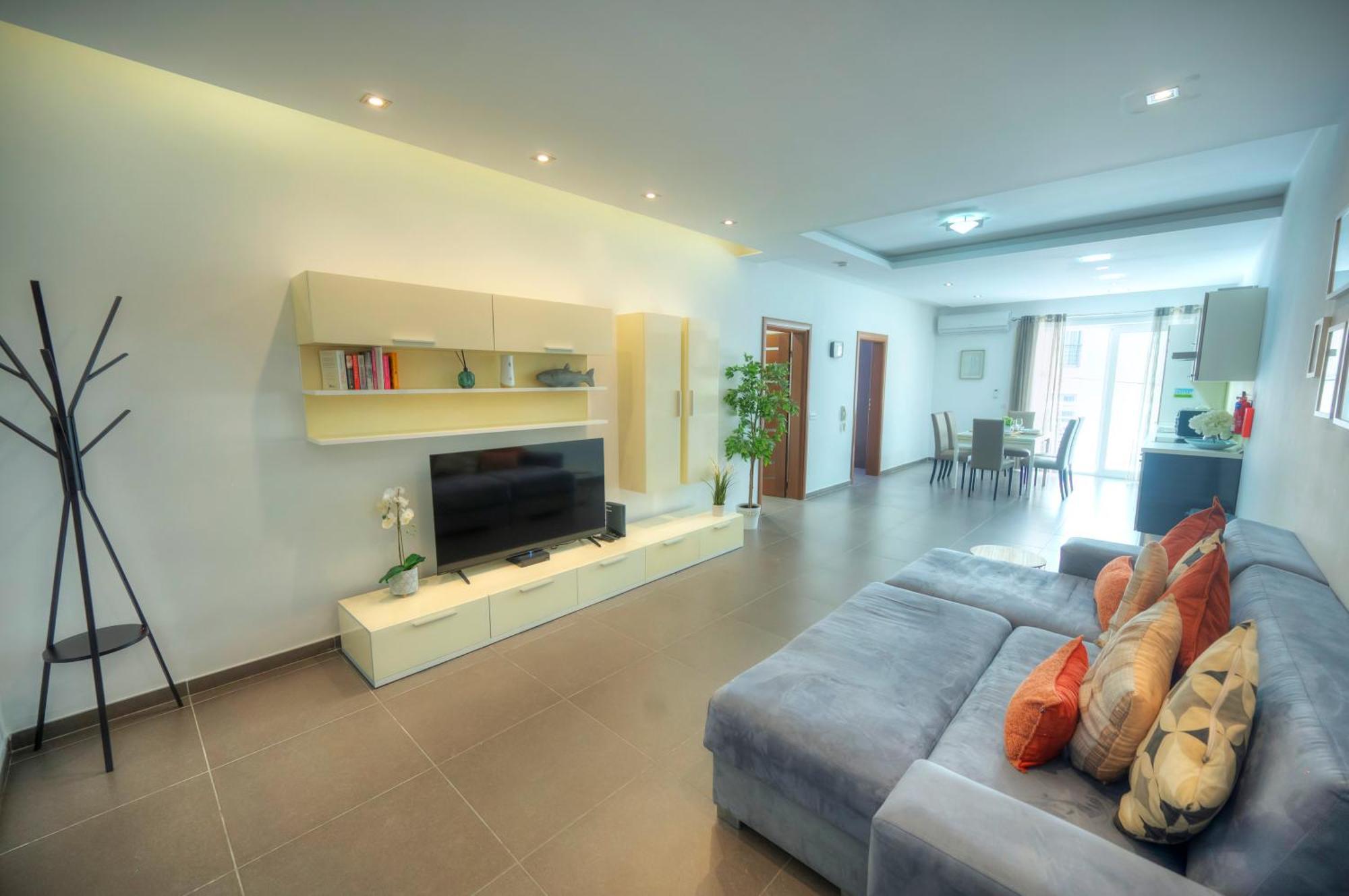 Bright & Large 2Bedrooms In Sliema Center Mpor1-1 Εξωτερικό φωτογραφία