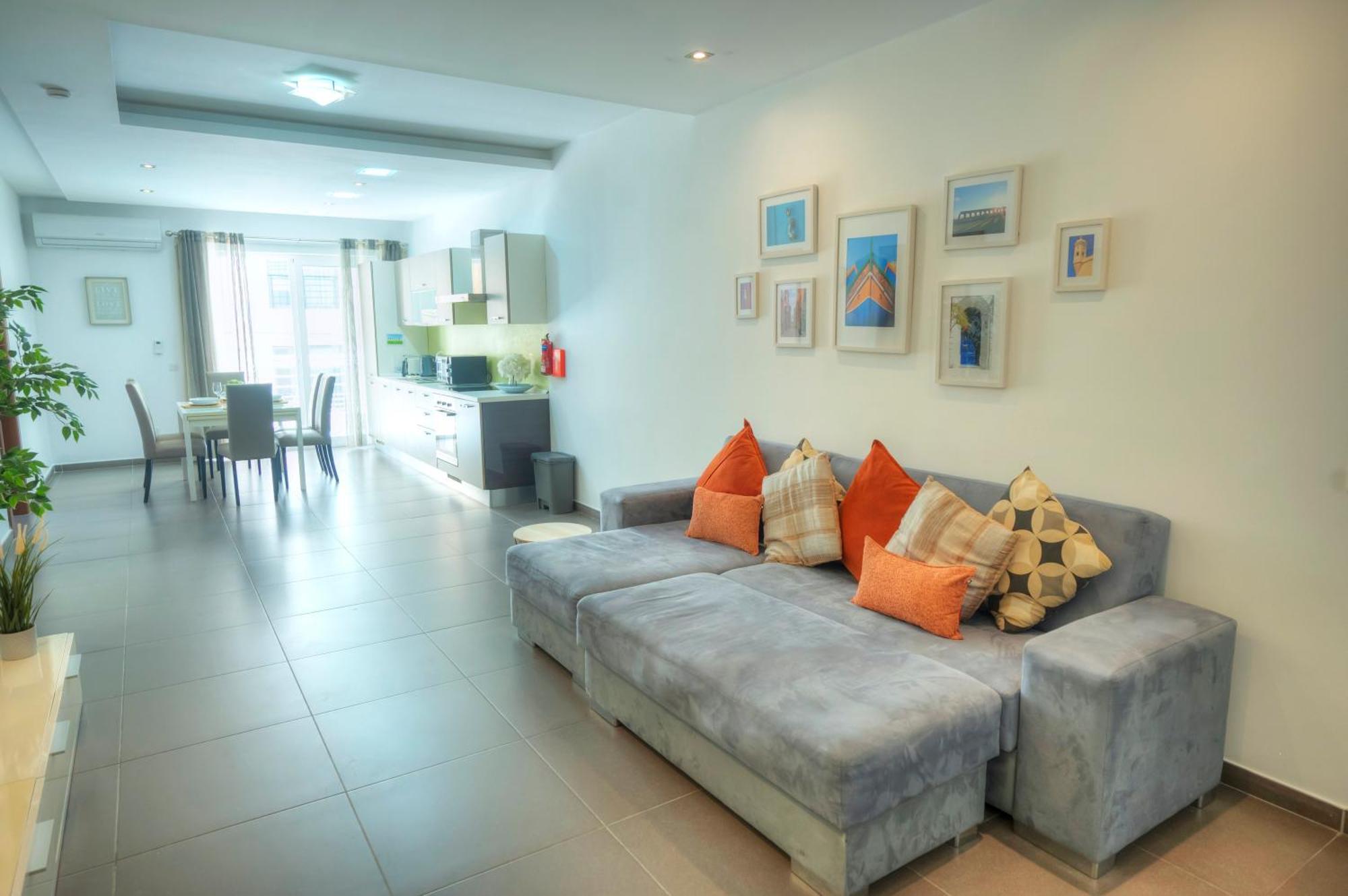 Bright & Large 2Bedrooms In Sliema Center Mpor1-1 Εξωτερικό φωτογραφία