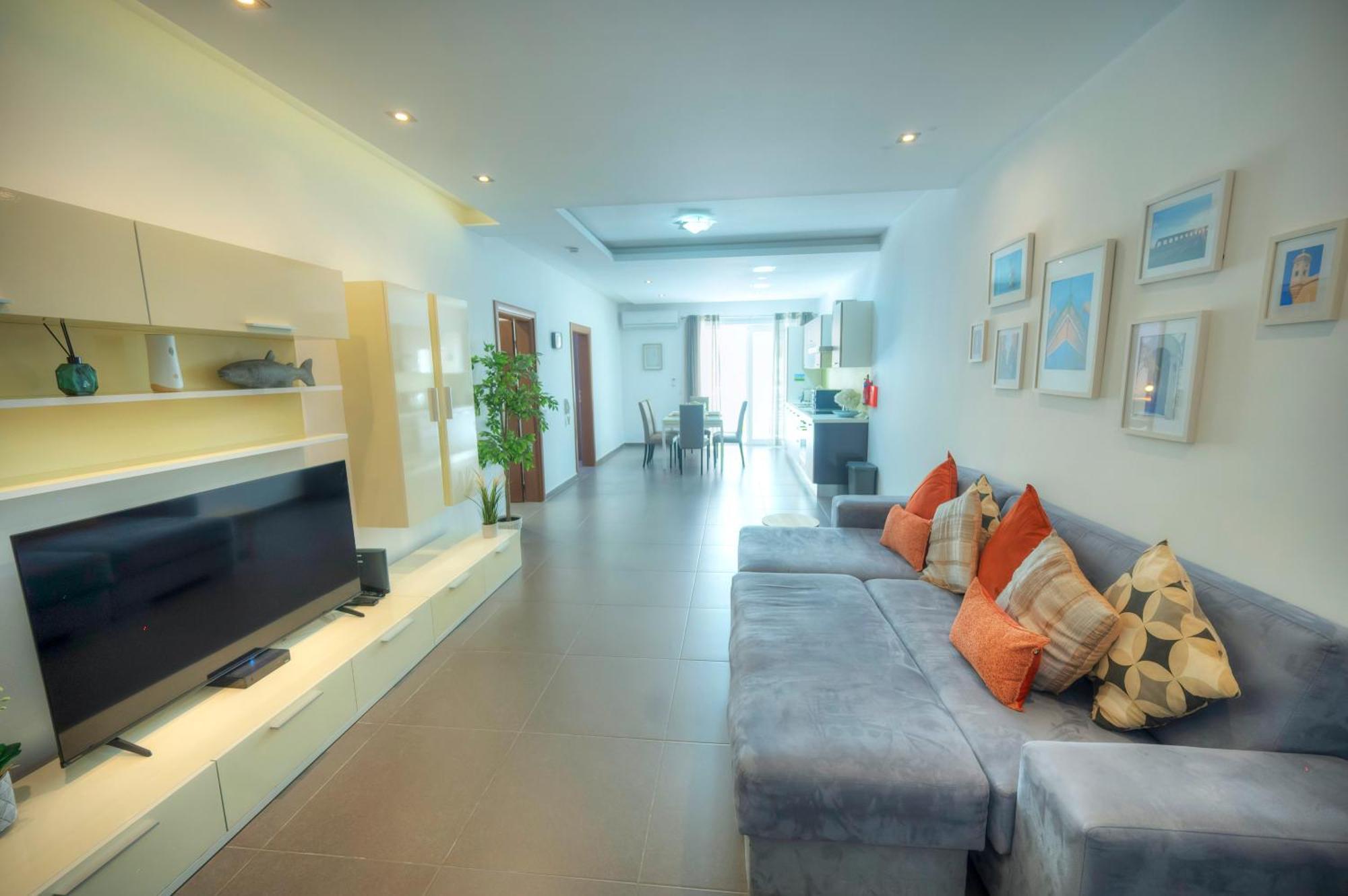 Bright & Large 2Bedrooms In Sliema Center Mpor1-1 Εξωτερικό φωτογραφία